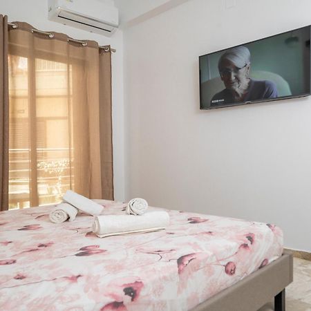 Neon 2Br Luxurious Central Apt Heraklion 外观 照片