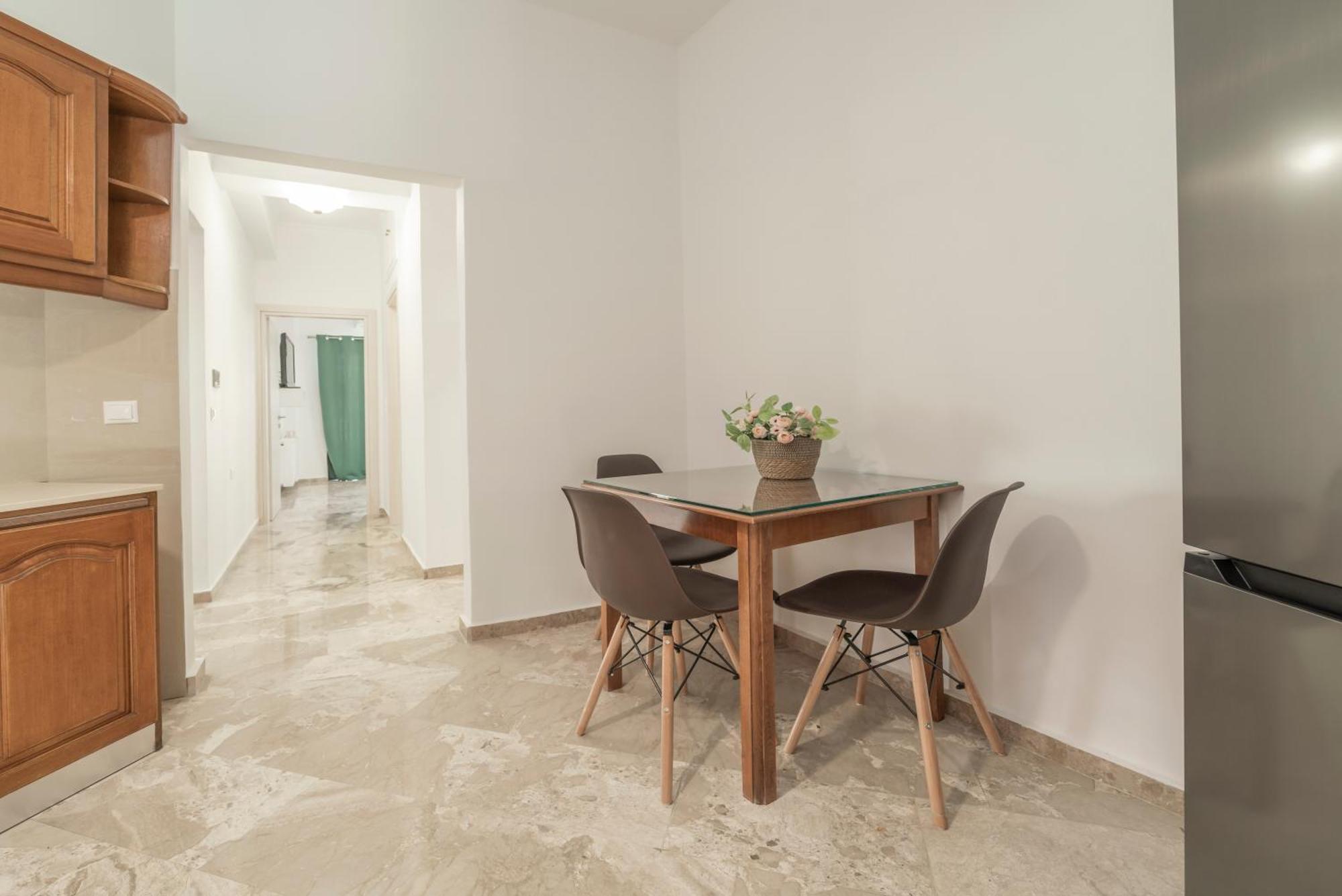 Neon 2Br Luxurious Central Apt Heraklion 外观 照片