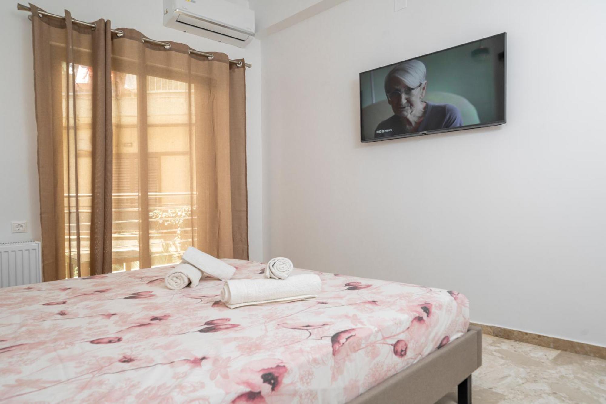 Neon 2Br Luxurious Central Apt Heraklion 外观 照片