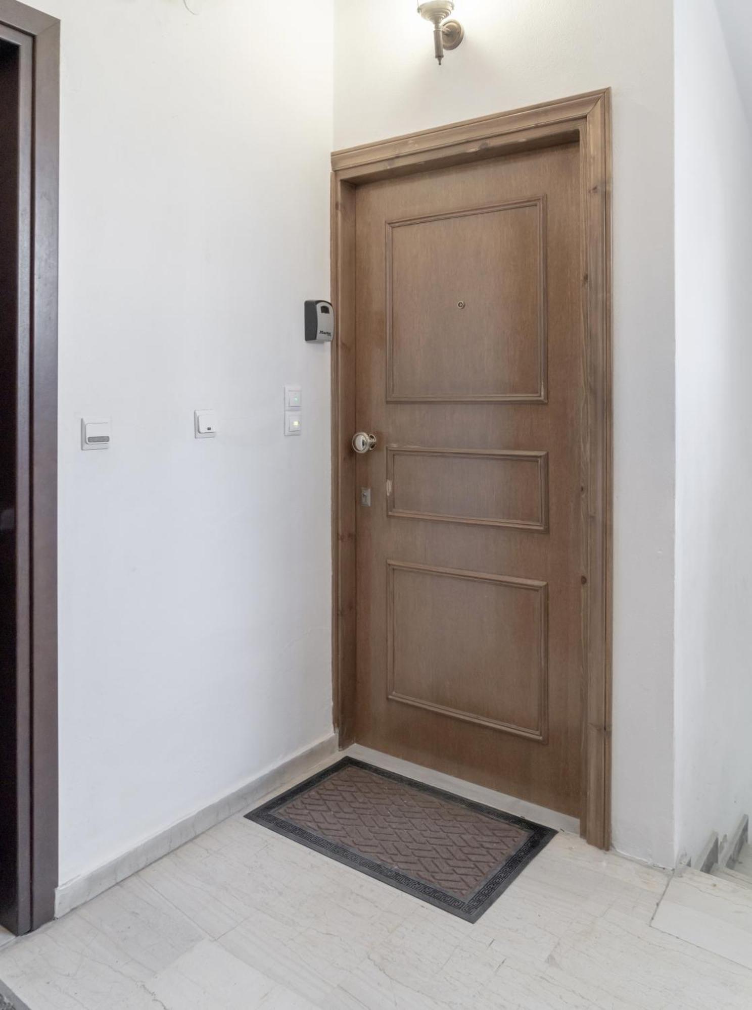 Neon 2Br Luxurious Central Apt Heraklion 外观 照片