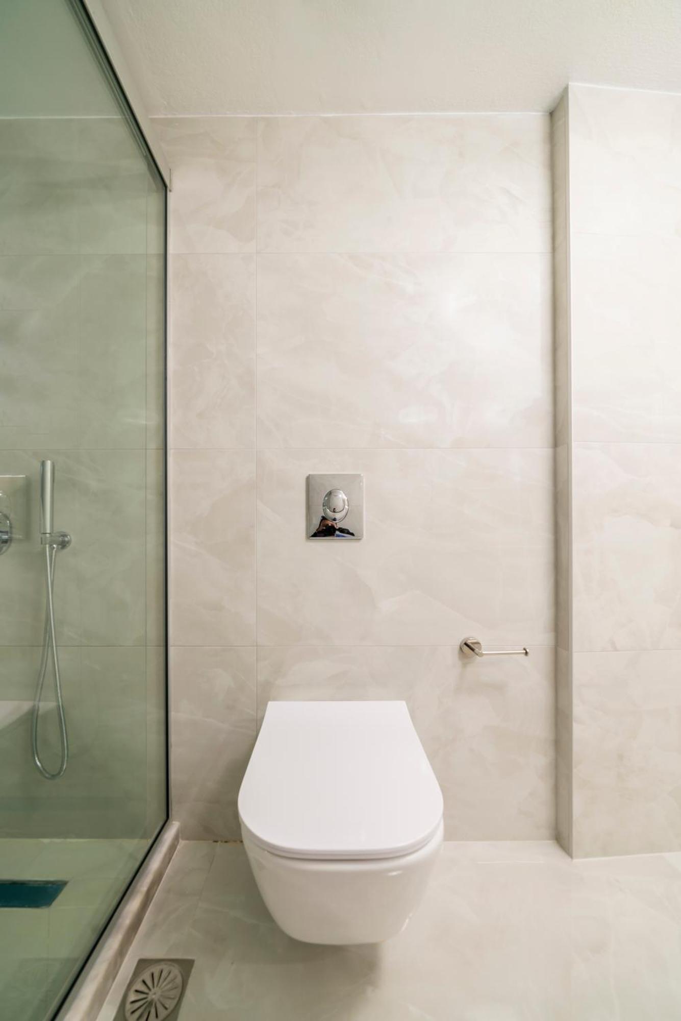Neon 2Br Luxurious Central Apt Heraklion 外观 照片